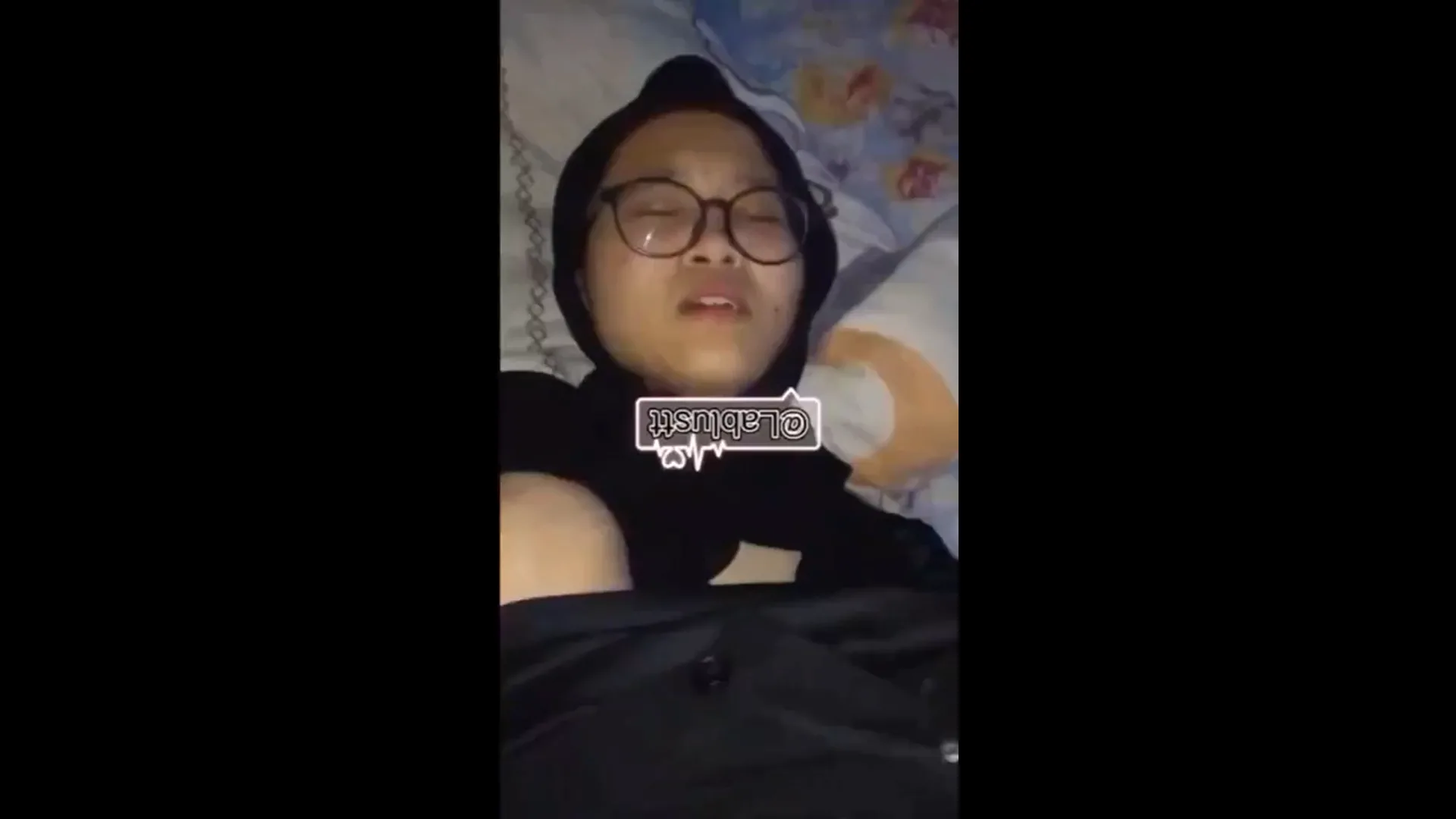 jilbab smp kaca mata ngentot yang kemaren viral