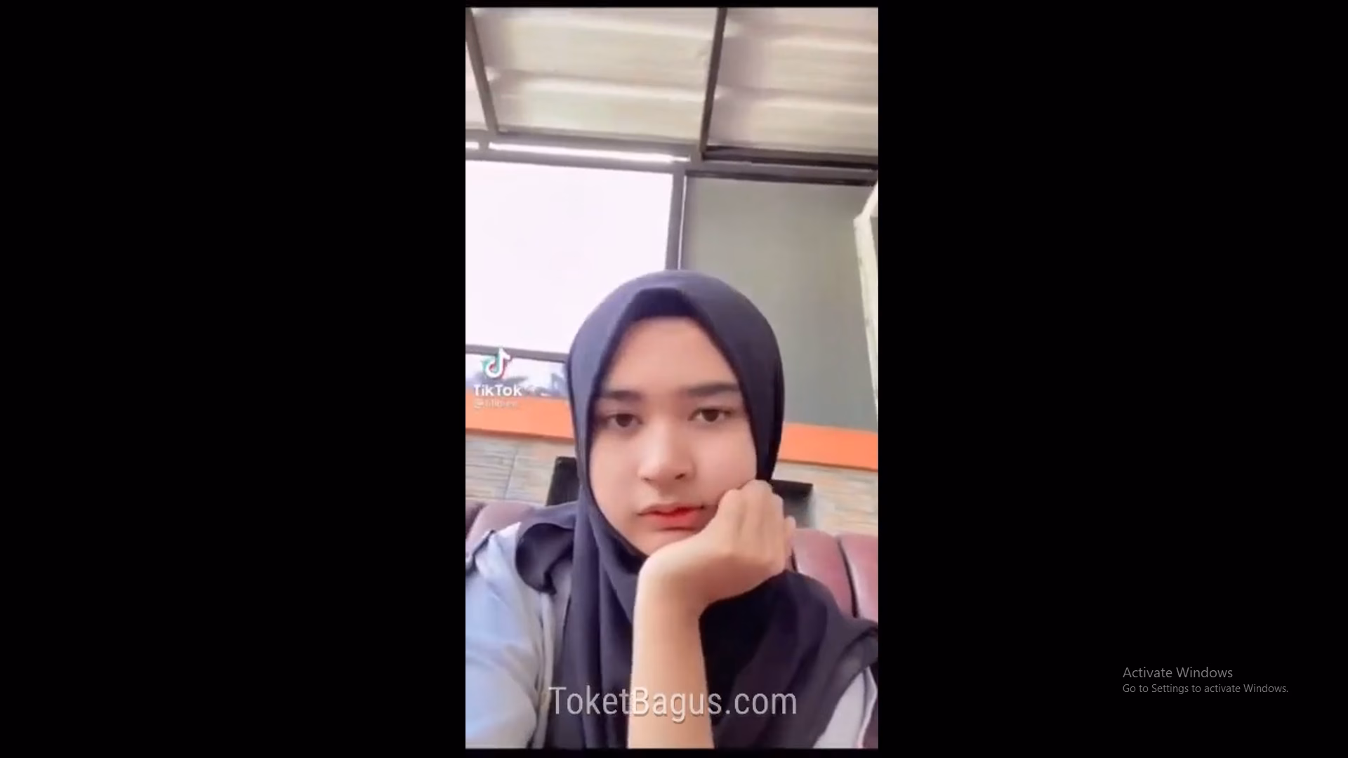 nadia anak smp jilbab cantik bugil disebar mantan