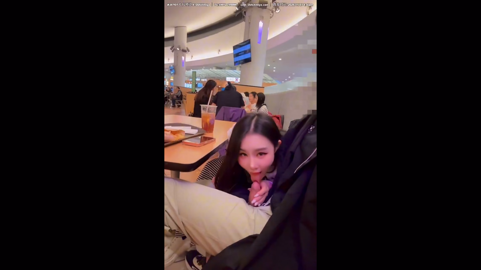 Abg Chindo Nekat Nyepong Pacar Di Restoran