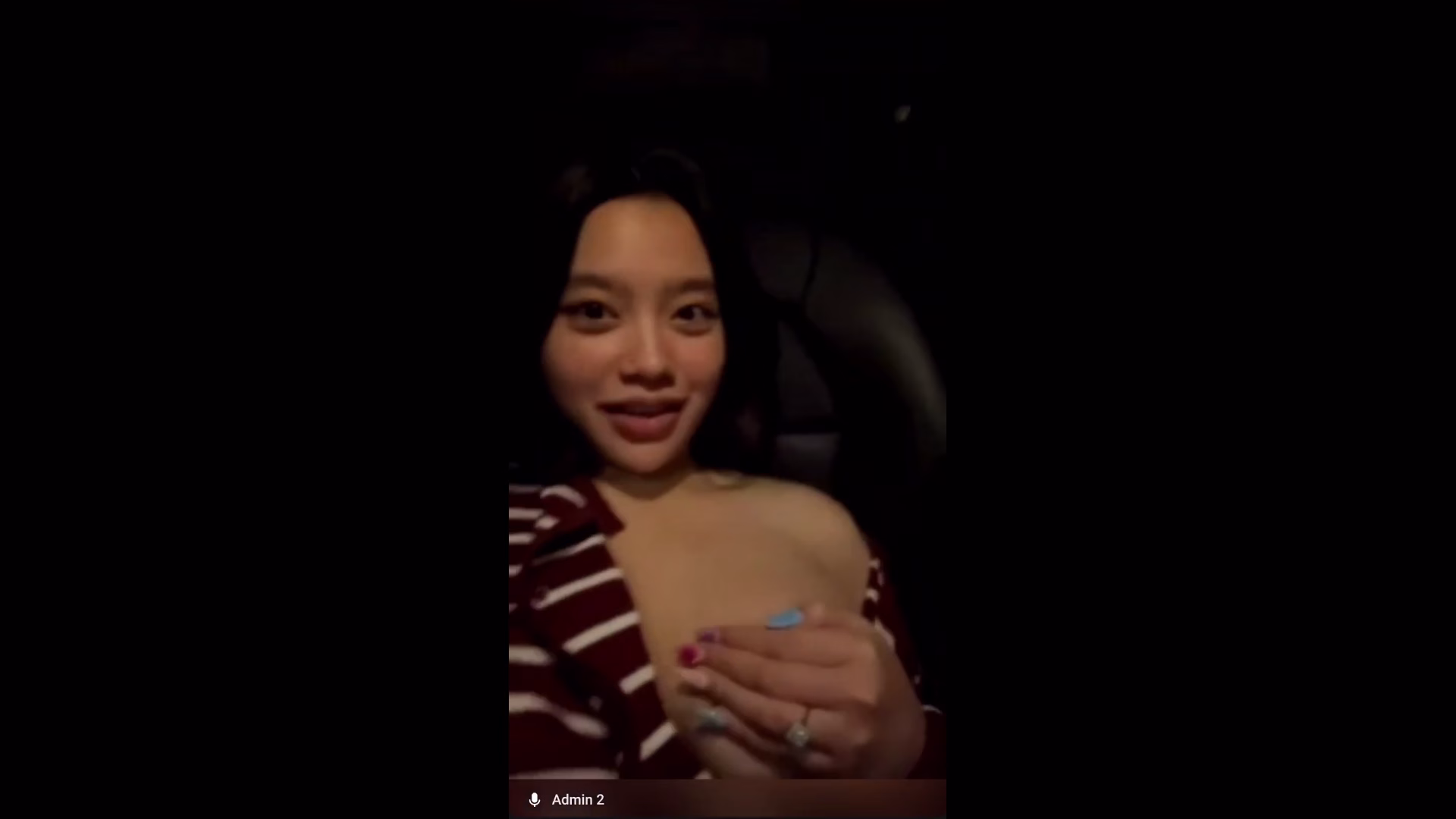 Leona Gadis Cantik Live Percakapan