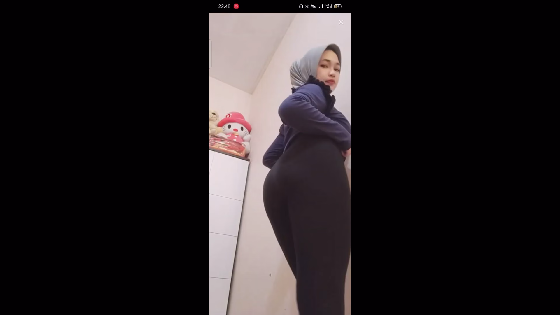 Ukhti Jilbab Semok Eksib Didepan Viewers